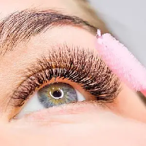 Procedimiento — Extensiones de pestañas