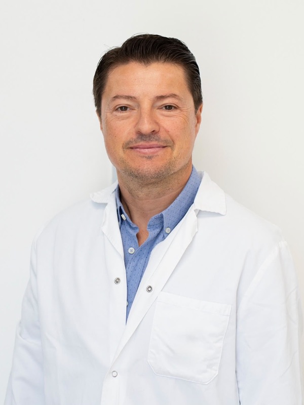 Dr. Miguel Iván Villar Mena